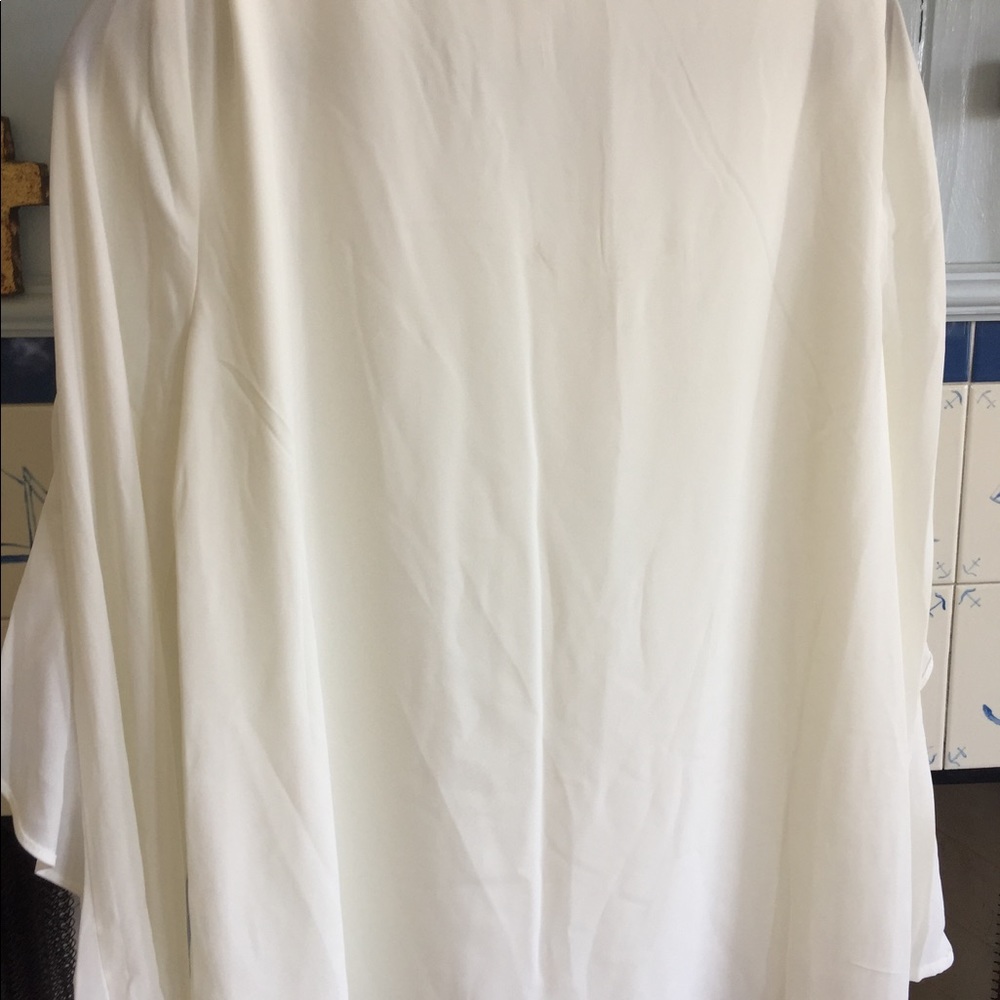 Jules and Leopold  blouse - Picture 2 of 5
